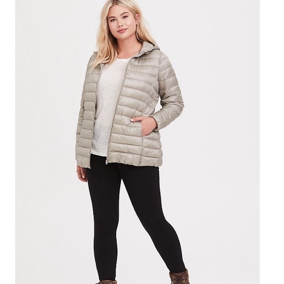 torrid Jackets & Blazers - Torrid Nylon Packable Puffer Jacket in Champagne